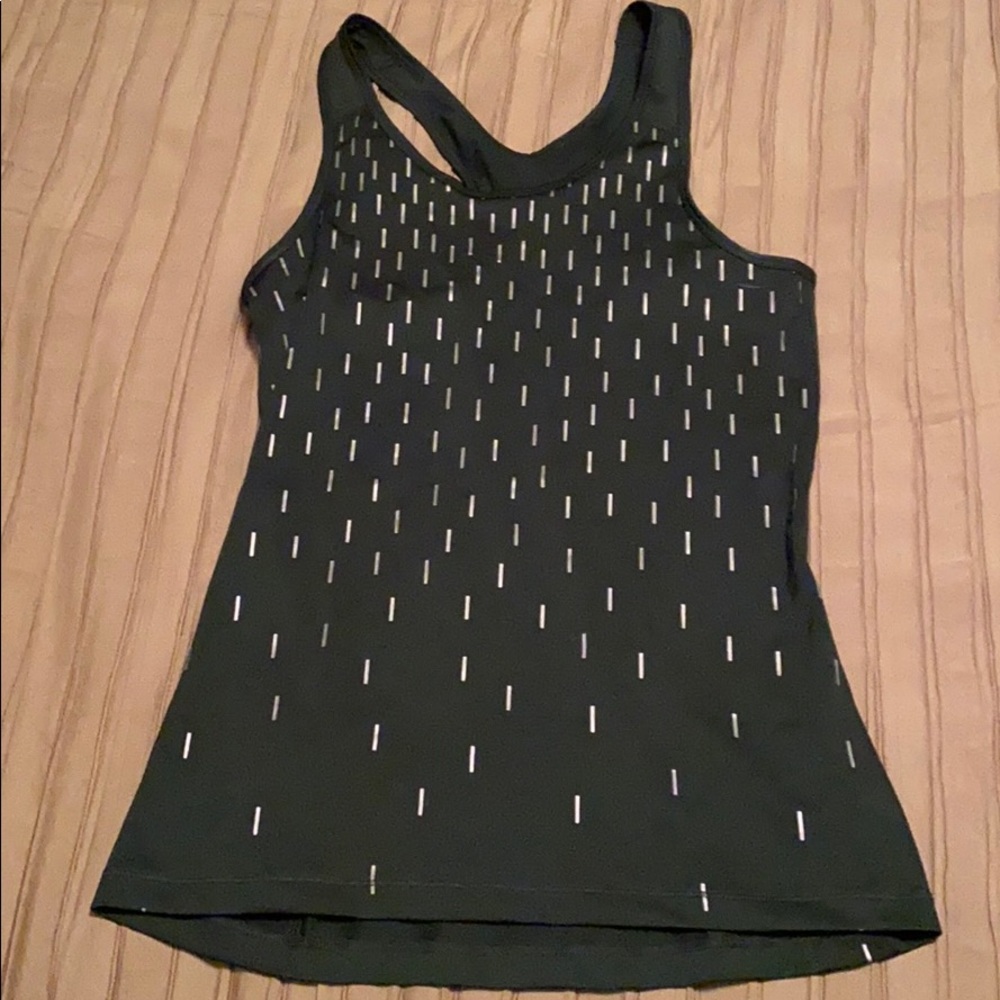 Nike tank